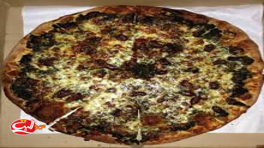 پیتزا قورمه سبزی
