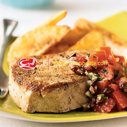 استیک ماهی با سالسا گوجه فرنگی