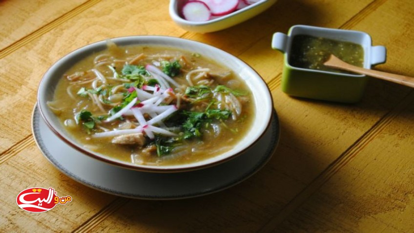 سوپ نودل ویتنامی